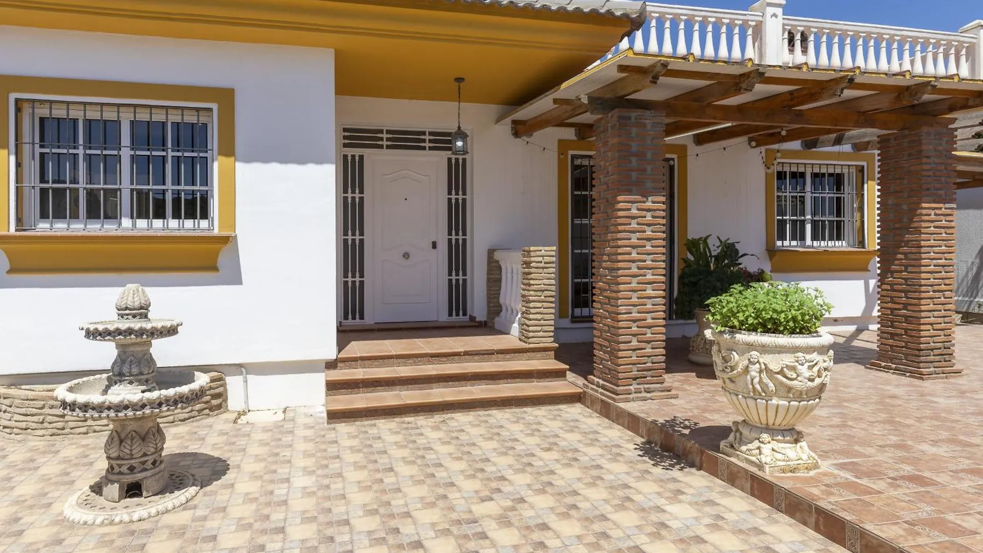 Casa Pinos De Picasso Villa Alhaurin de la Torre Spain